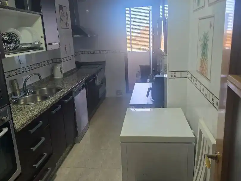 Cuina de Pis en venda en Roquetas de Mar amb Aire condicionat i Piscina