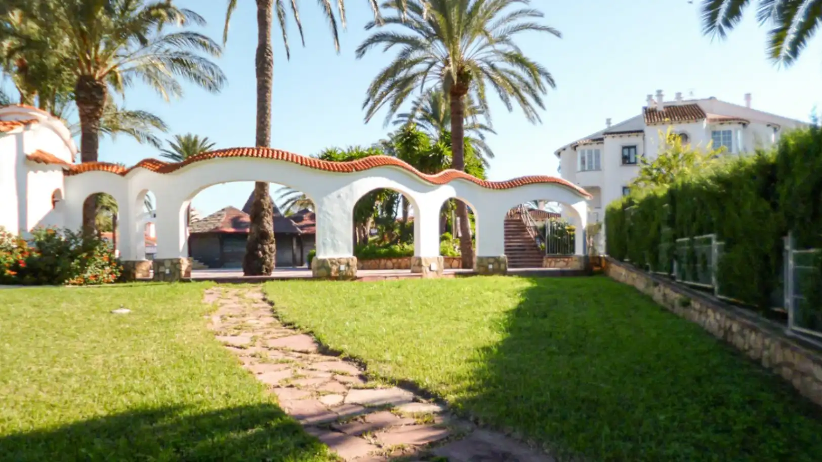 Jardí de Casa o xalet en venda en Dénia amb Aire condicionat, Calefacció i Jardí privat