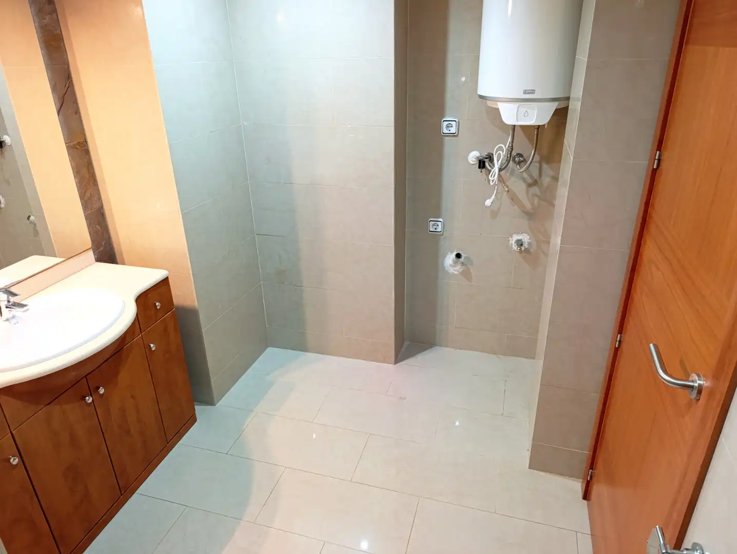 Bathroom of Duplexes for sale in Calella  with Air Conditioner, Heating and Terrace