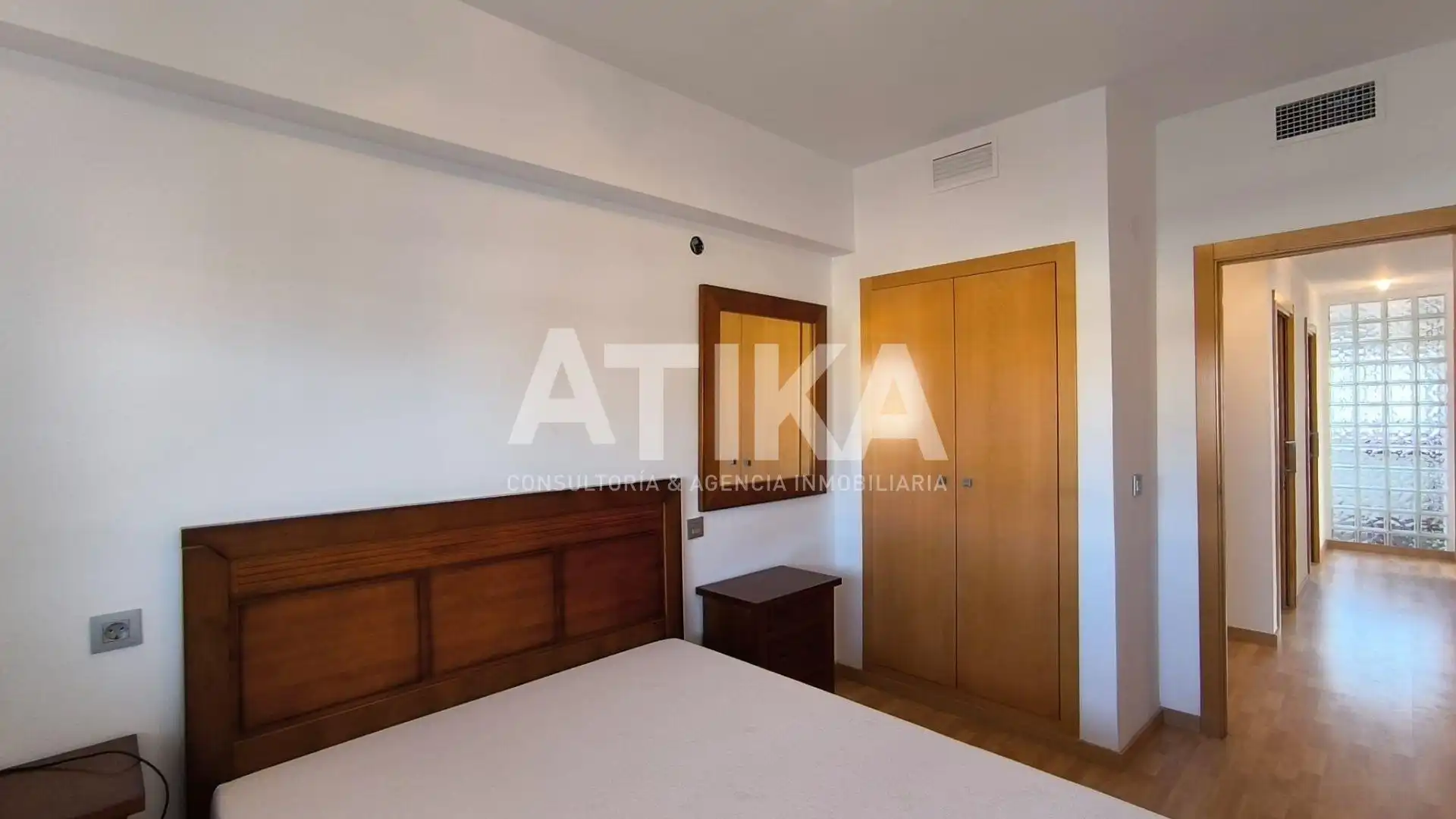 Bedroom of Flat for sale in Daimús  with Air Conditioner, Heating and Parquet flooring