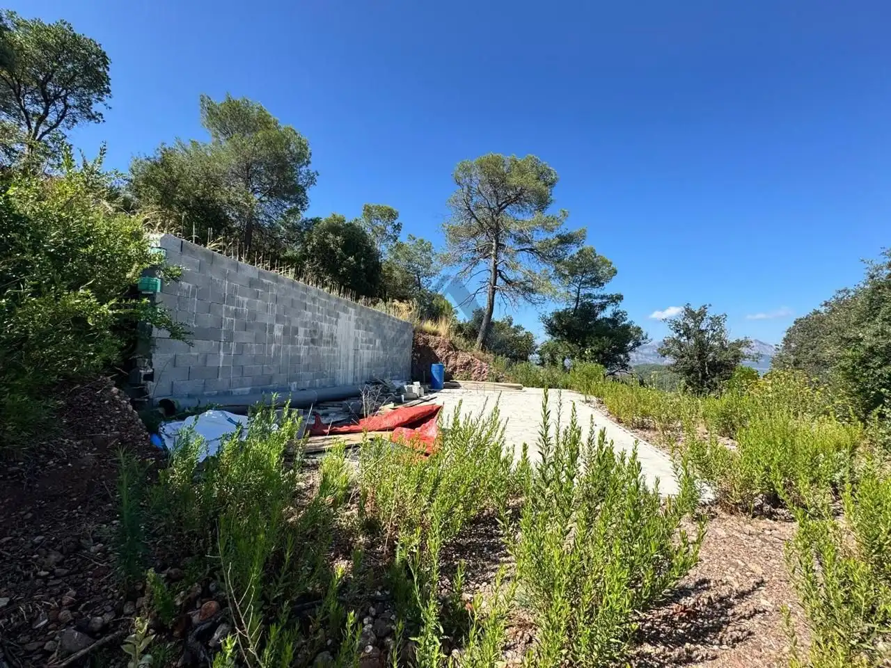 Terrenos y solares en venta en De La Corba