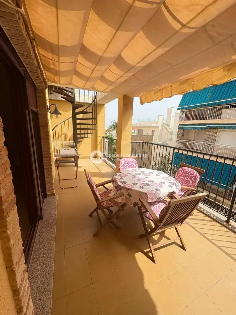 Terraza de Ático en venta en Población de Arroyo con Calefacción y Amueblado