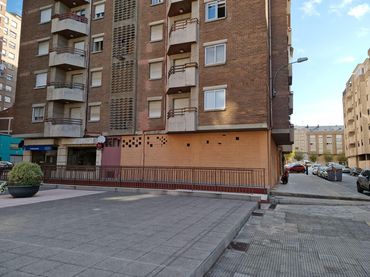 Local comercial en alquiler en Zona Alta
