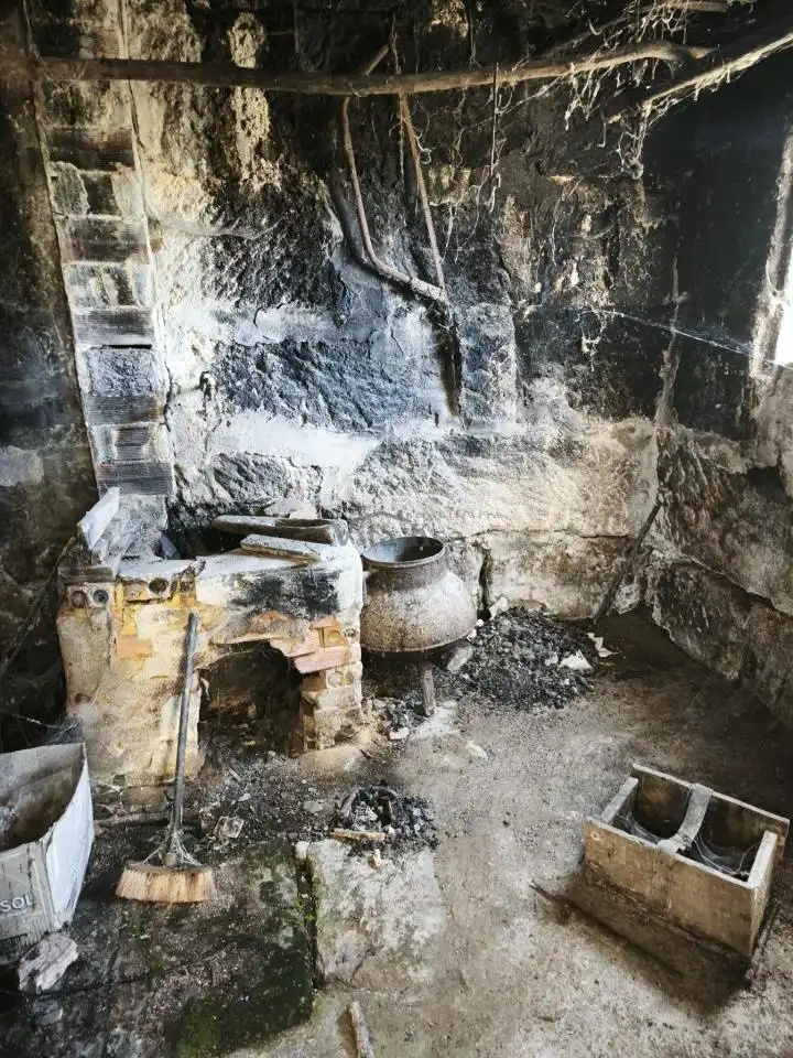 Cuina de Casa o xalet en venda en Allariz amb Calefacció i Jardí privat