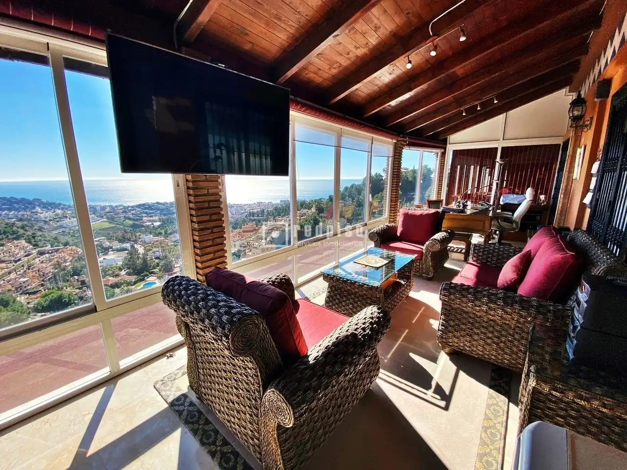 Living room of Houses for sale in Málaga  with Air Conditioner, Heating and Private garden