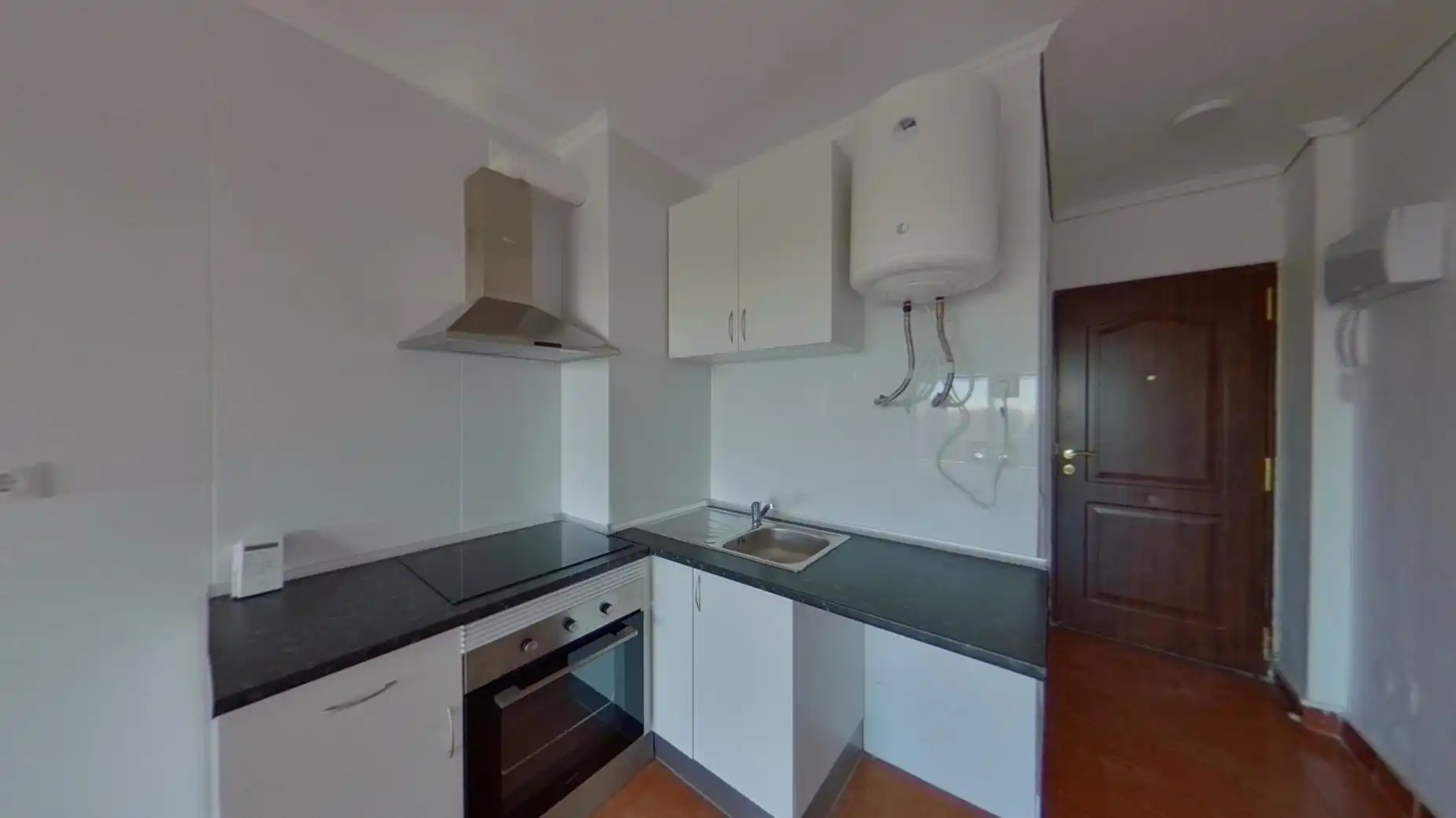 Cocina de Estudio en venta en Torremolinos con Piscina comunitaria