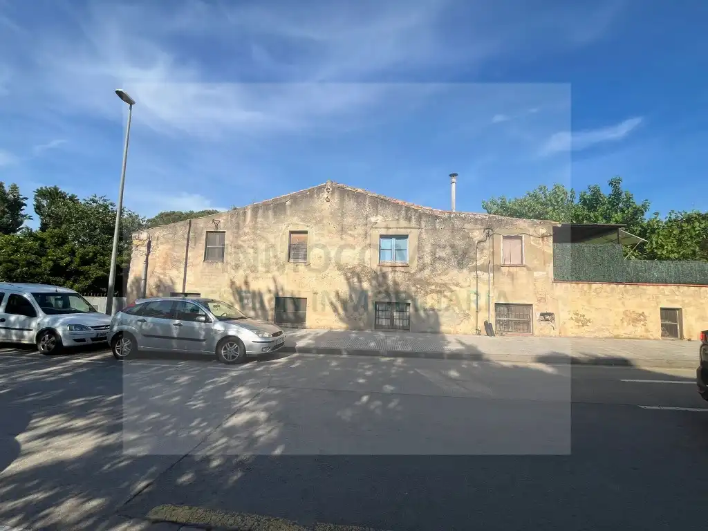 Wohnbaugrundstück zum Verkauf in Calle Del Raig