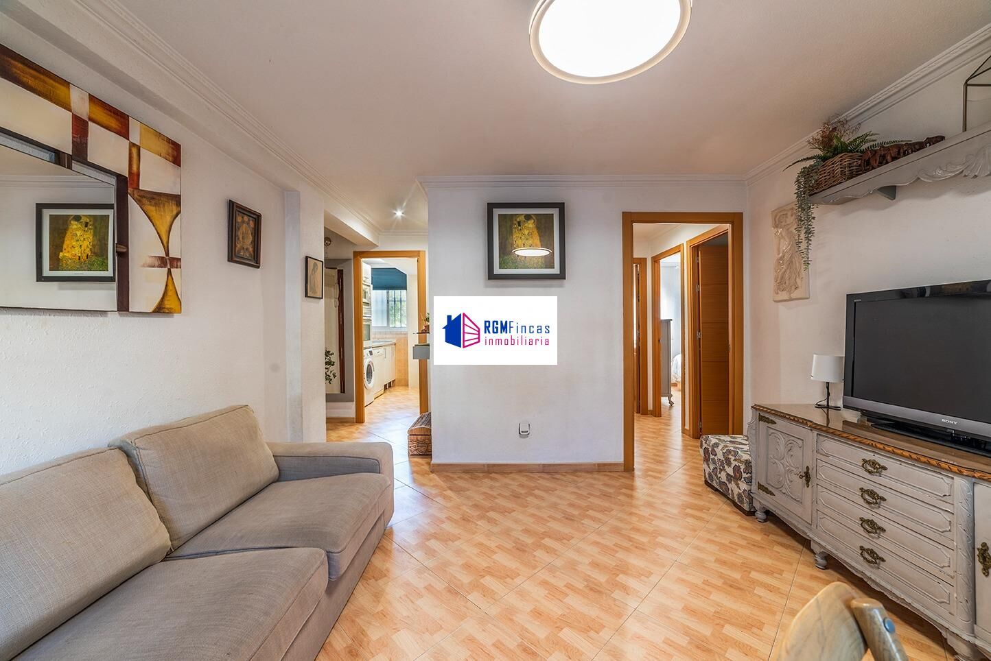 Flat for sale in  Sevilla Capital  with Air Conditioner