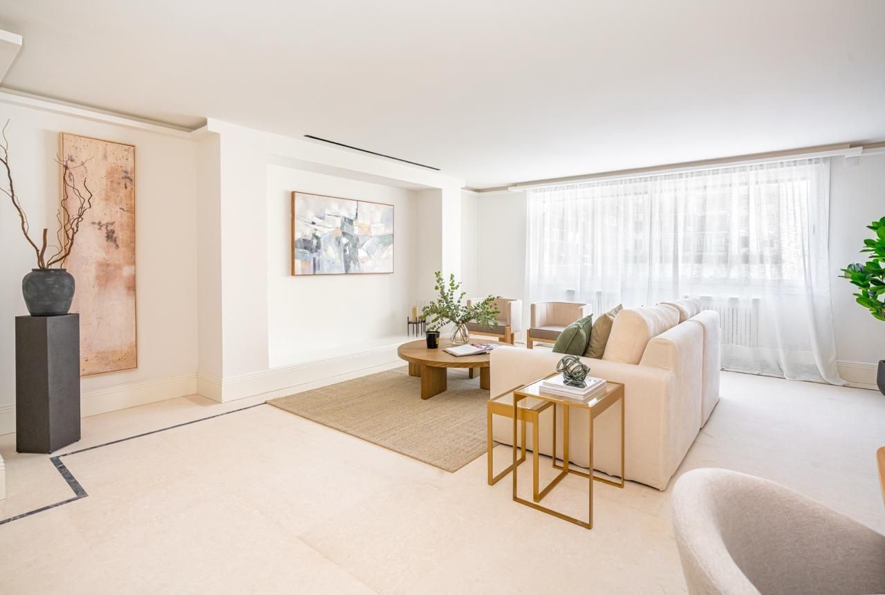 Living room of Flat for sale in  Madrid Capital  with Air Conditioner and Heating