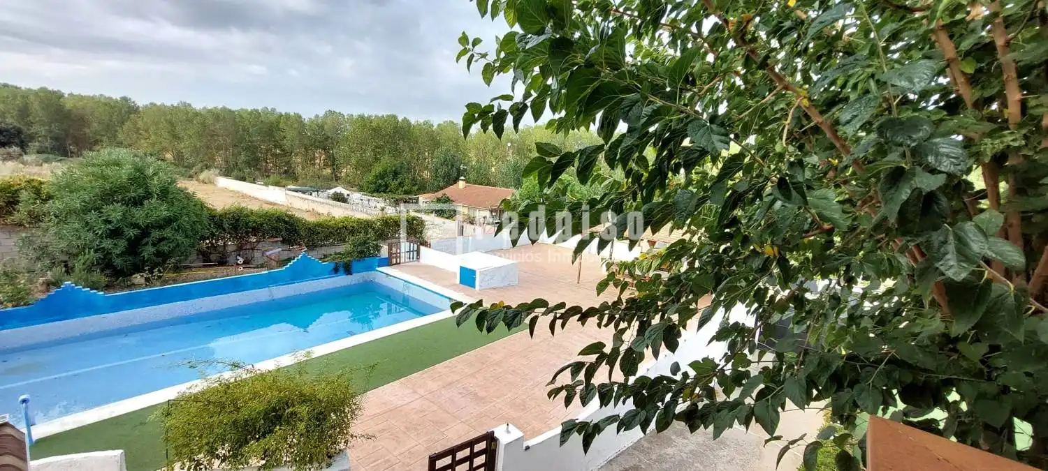 Villa con piscina in vendita a Lucillos, imagen 8