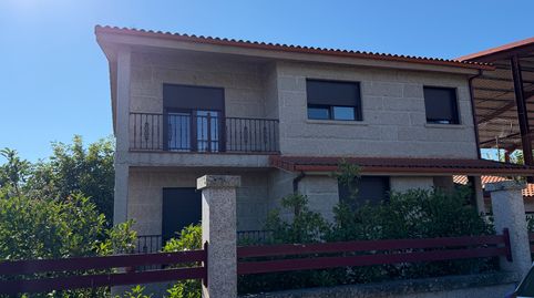chalet muy soleado en zona tranquila
