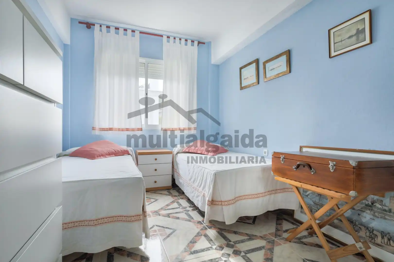 Piso en venta en Centro - Calzada - Cabo Noval