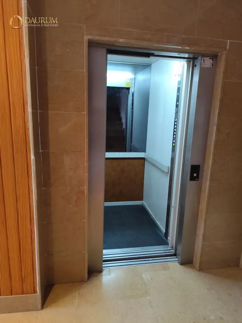 Flat with lift for sale in AVENIDA SANTS DE LA PEDRA, imagen 23