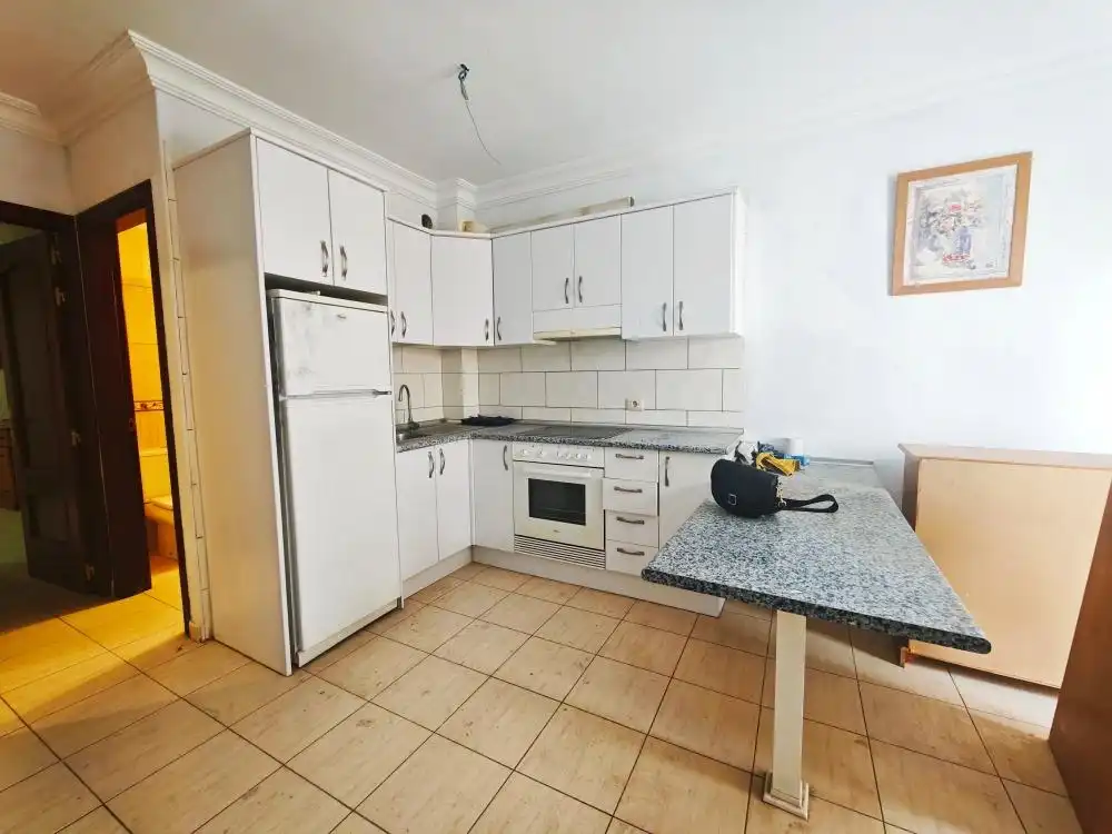 Cuina de Apartament en venda en Arona amb Balcó