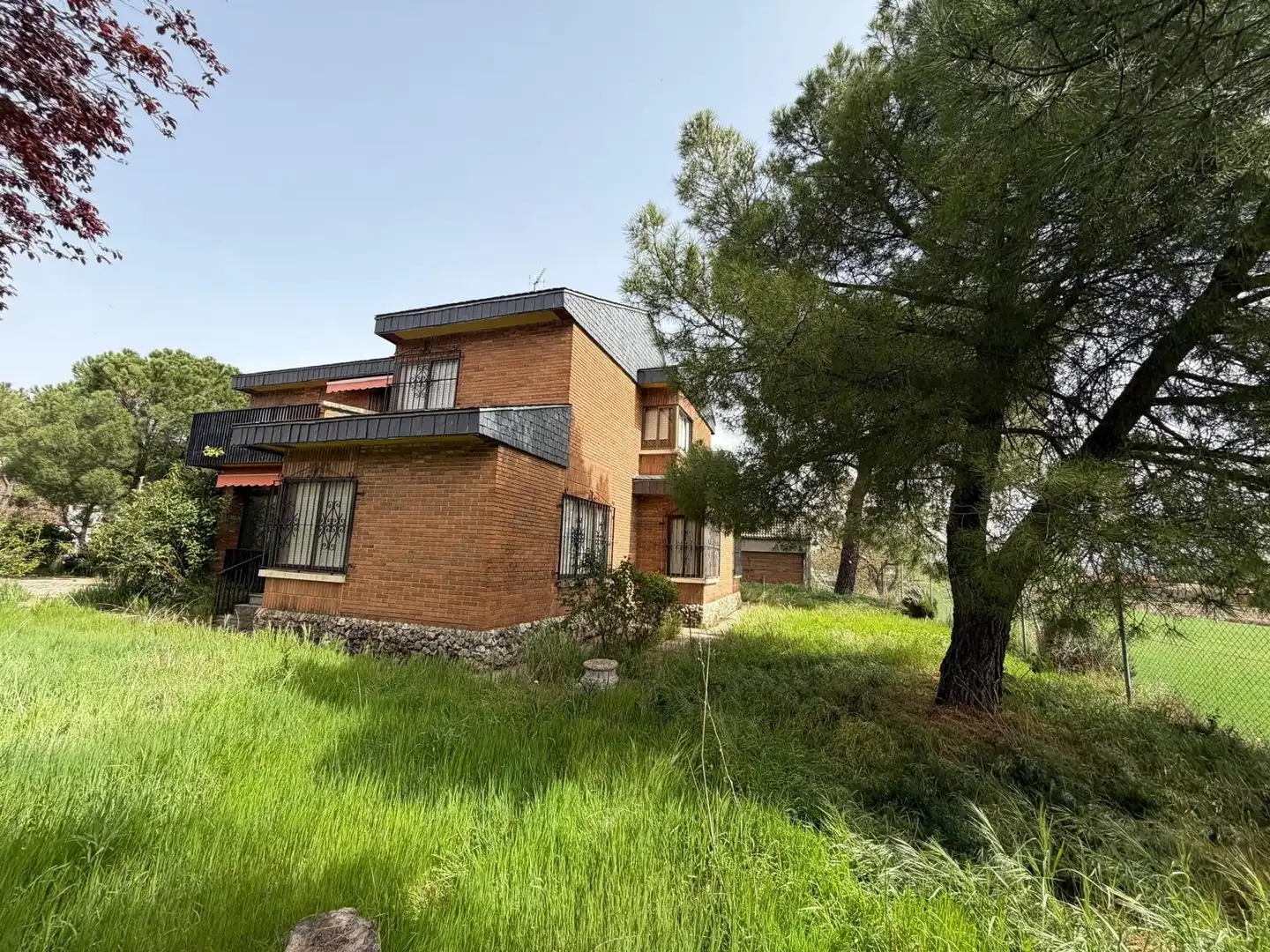 Vista exterior de Casa o xalet en venda en Valladolid amb Calefacció i Moblat