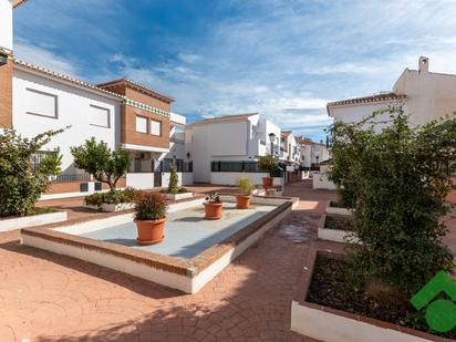 Exterior view of Single-family semi-detached for sale in Gójar  with Air Conditioner