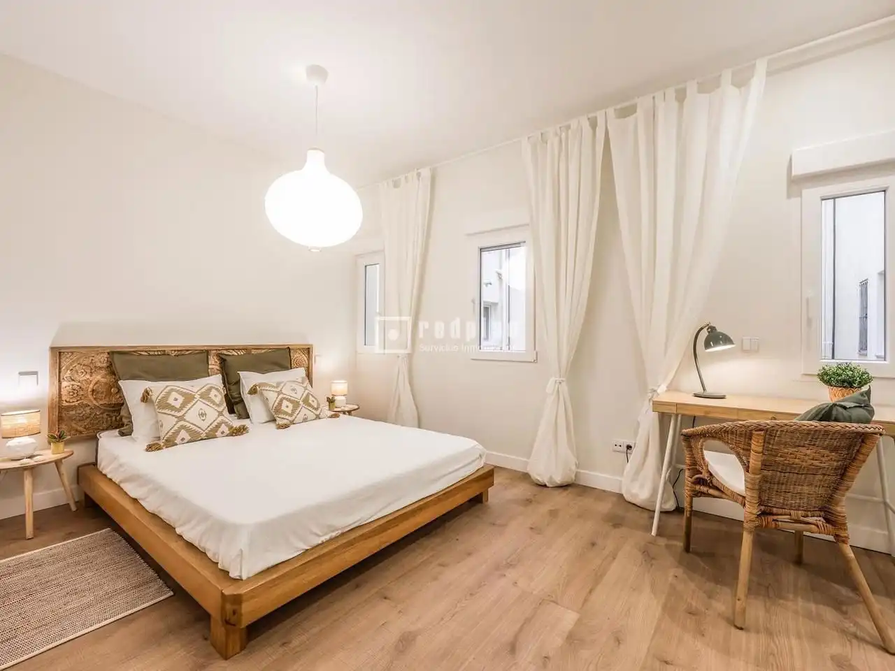 Bedroom of Flat for sale in Madrid  with Air Conditioner, Heating and Terrace