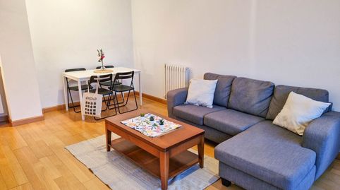 Foto 2 de Piso de alquiler en Martires, Alfonso, Zaragoza Capital