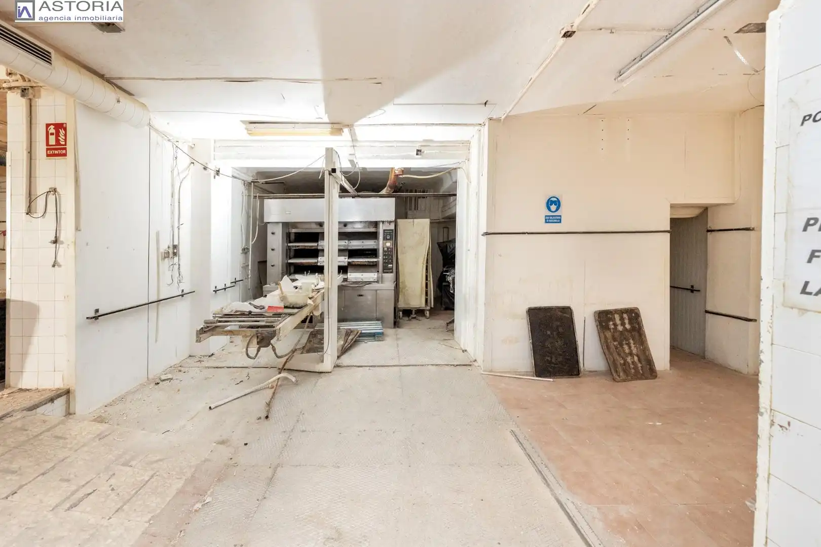 Inmuebles singulares con ascensor en venta en Avenida de Cádiz, imagen 48