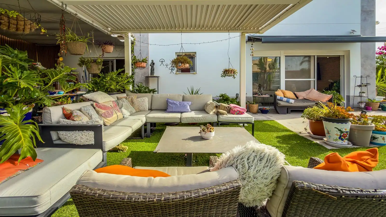 Terrassa de Casa o xalet en venda en Torrevieja amb Jardí privat, Terrassa i Traster