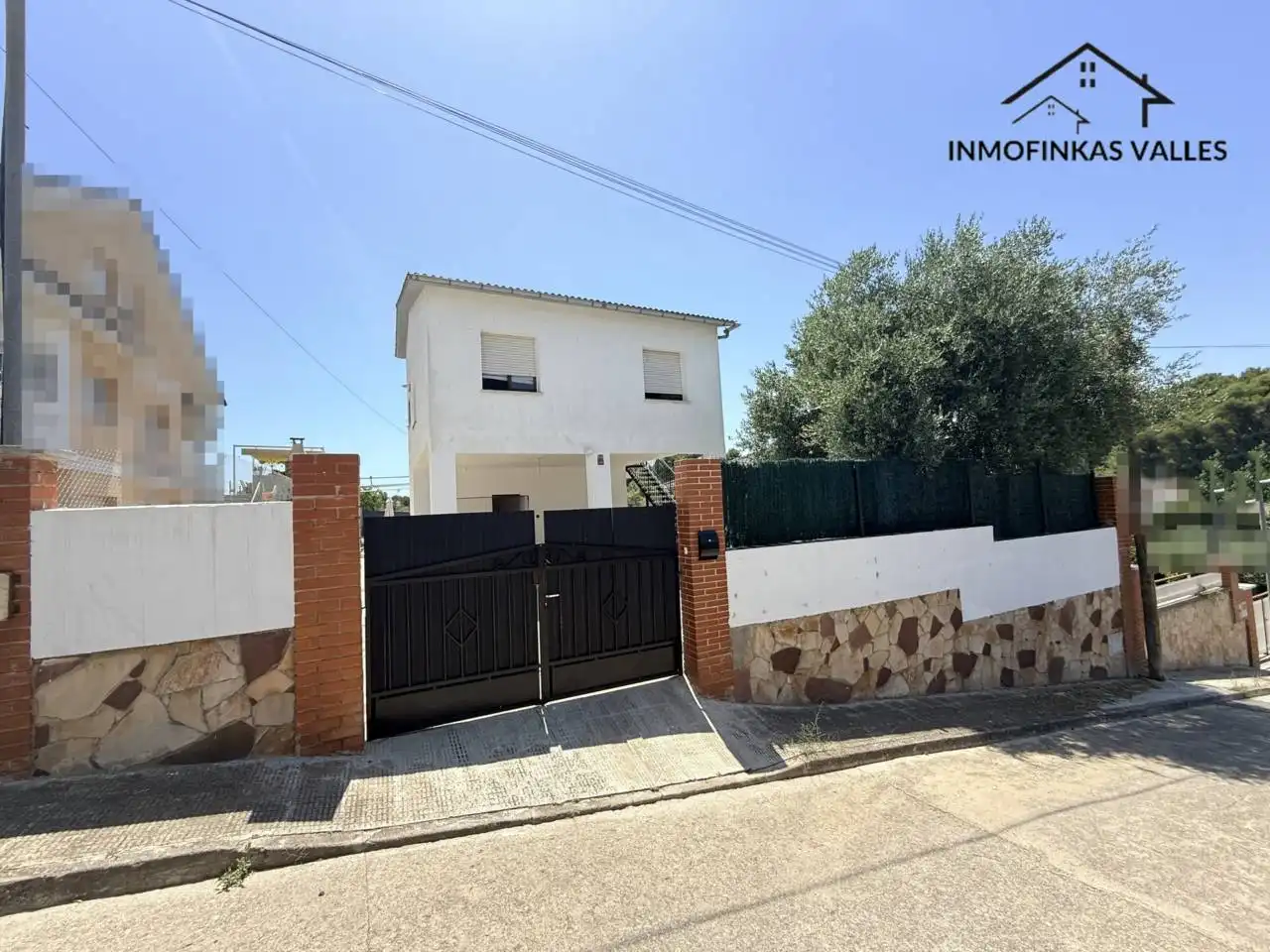 Vista exterior de Casa o chalet en venta en Lliçà d'Amunt con Calefacción, Jardín privado y Terraza