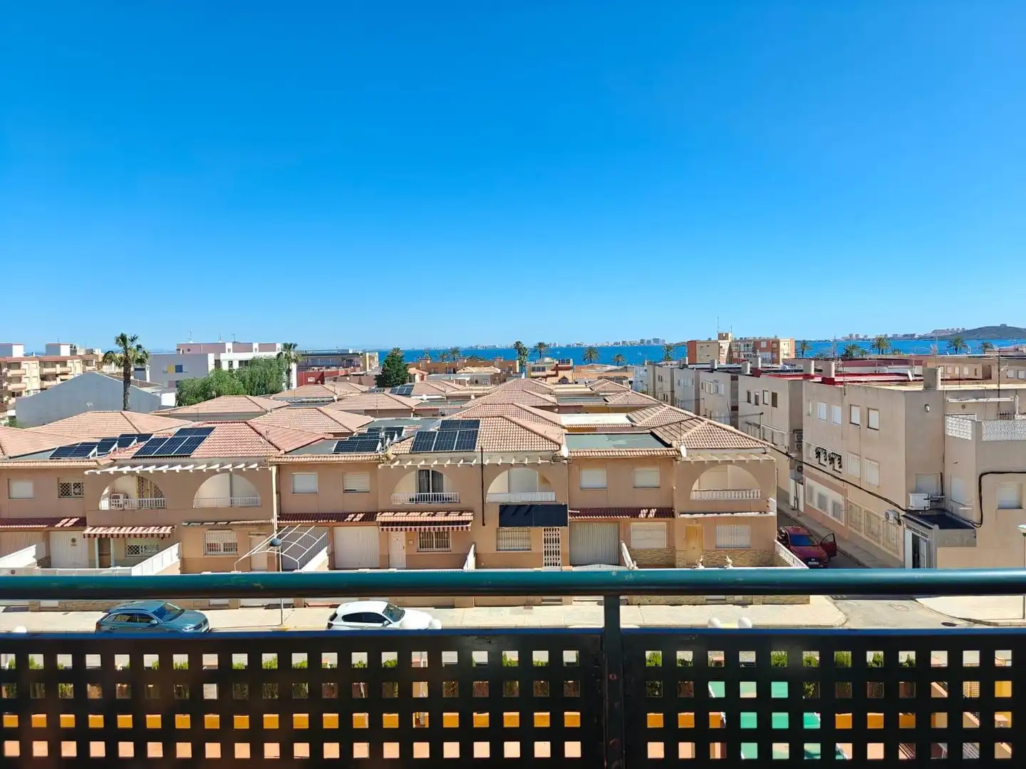 Vista exterior de Àtic de lloguer en Cartagena amb Aire condicionat, Terrassa i Moblat