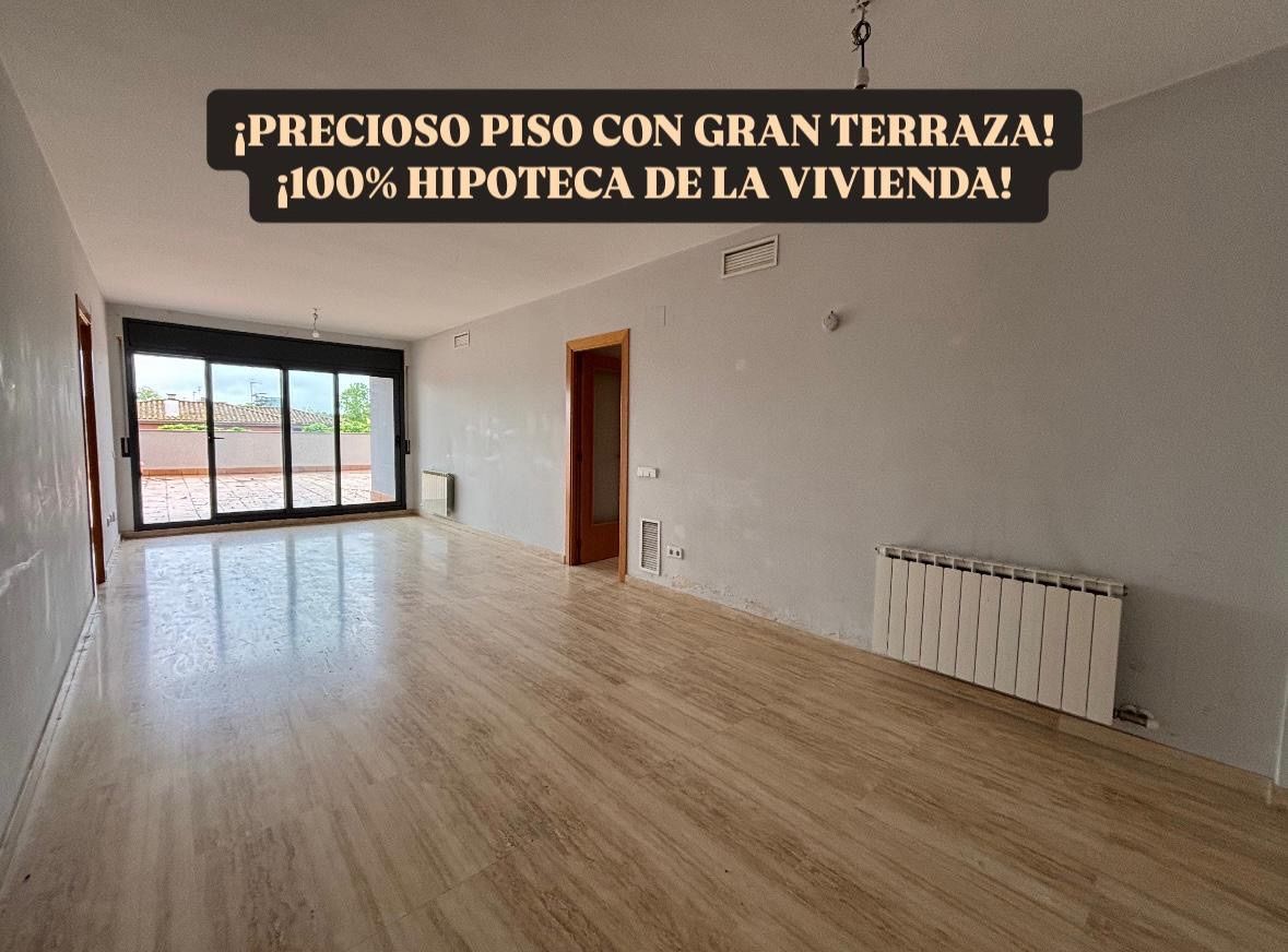 Exterior view of Flat for sale in Salt  with Heating, Terrace and Storage room