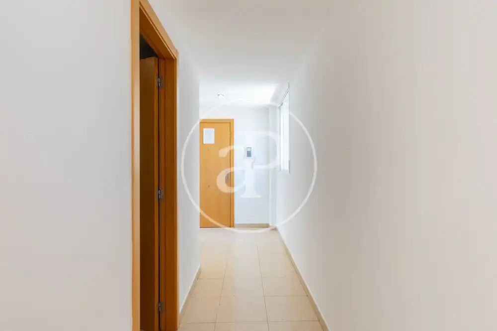 Wohnung zur Miete in Sagunto / Sagunt mit Klimaanlage, Heizung und Terrasse