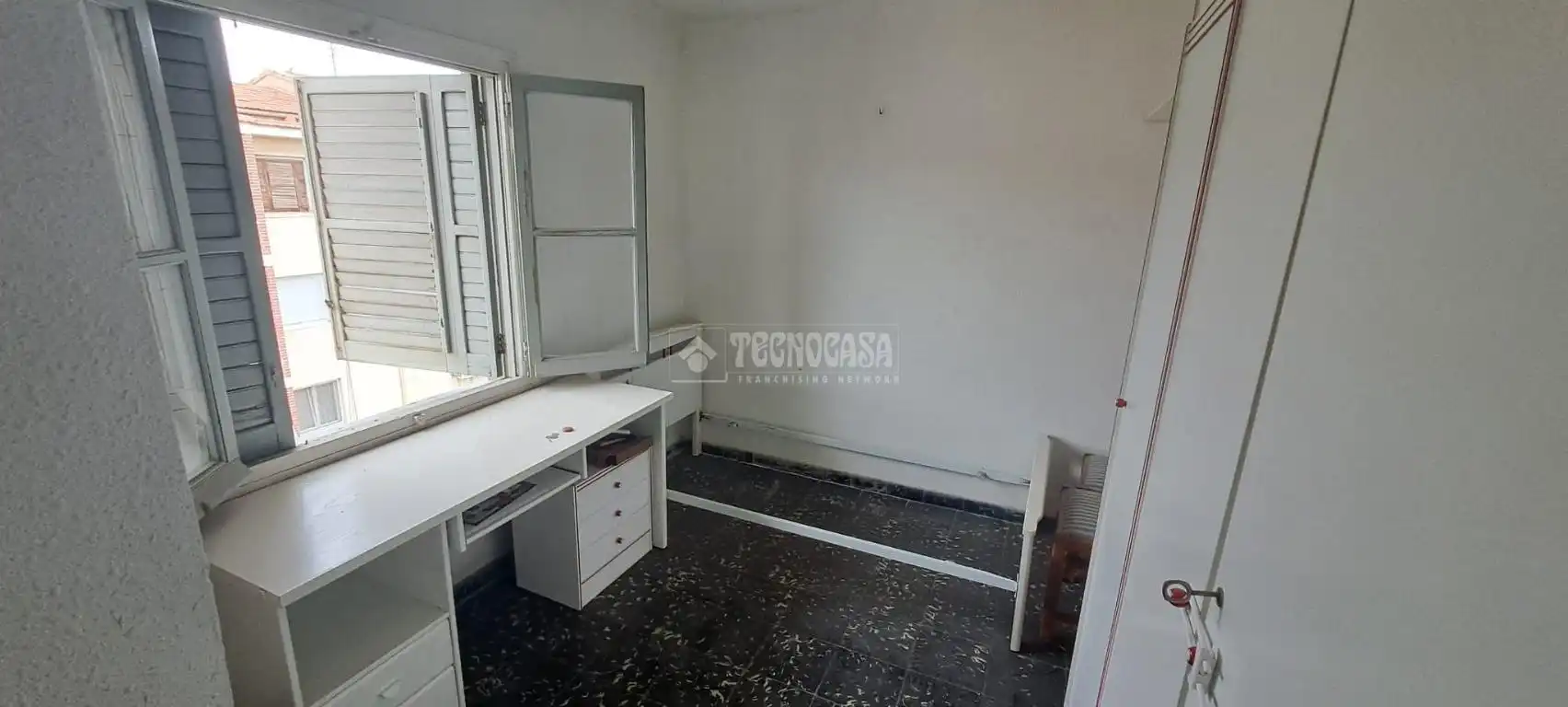 Habitación de Piso en venta en Alicante / Alacant con Balcón