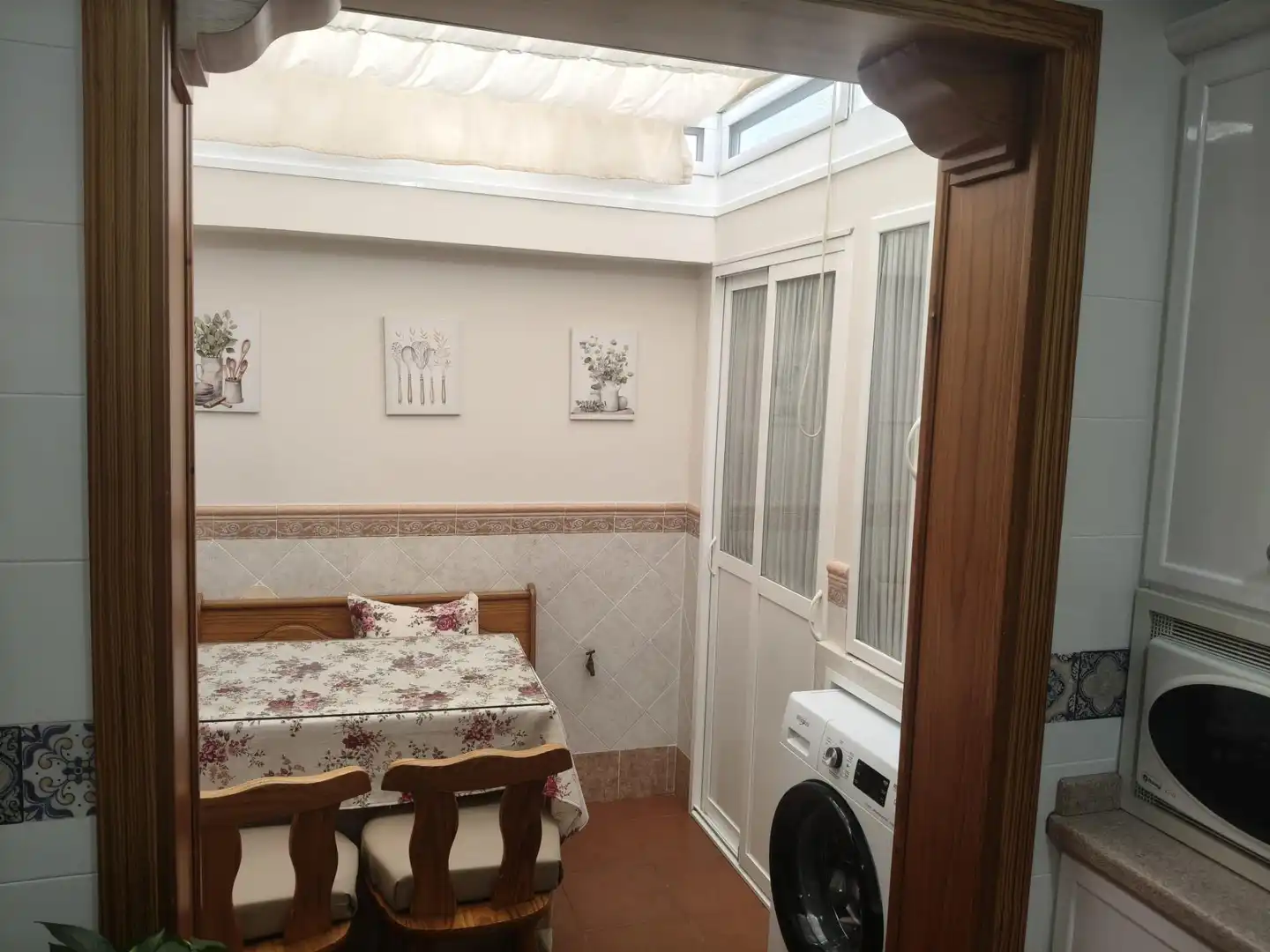 Cuina de Casa adosada en venda en Puerto Real amb Aire condicionat