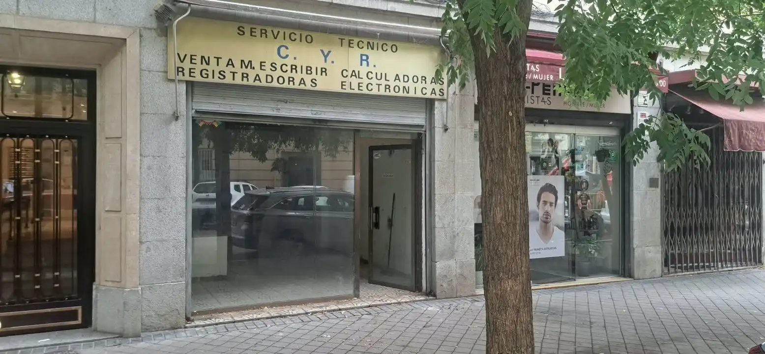 Local de lloguer en Chamberí