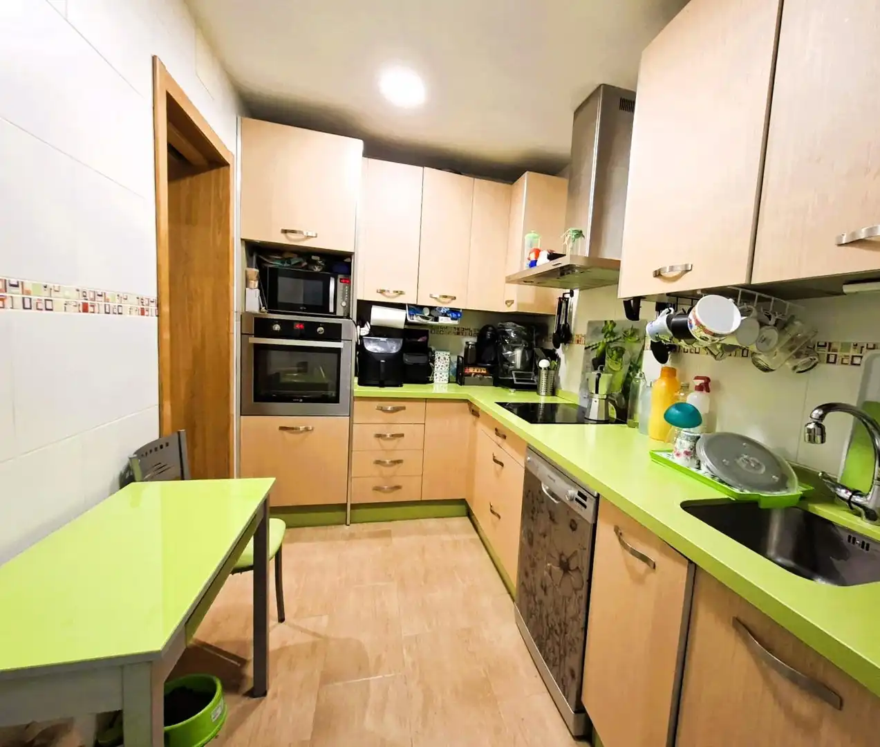 Küche von Wohnung zum Verkauf in San Fernando mit Klimaanlage