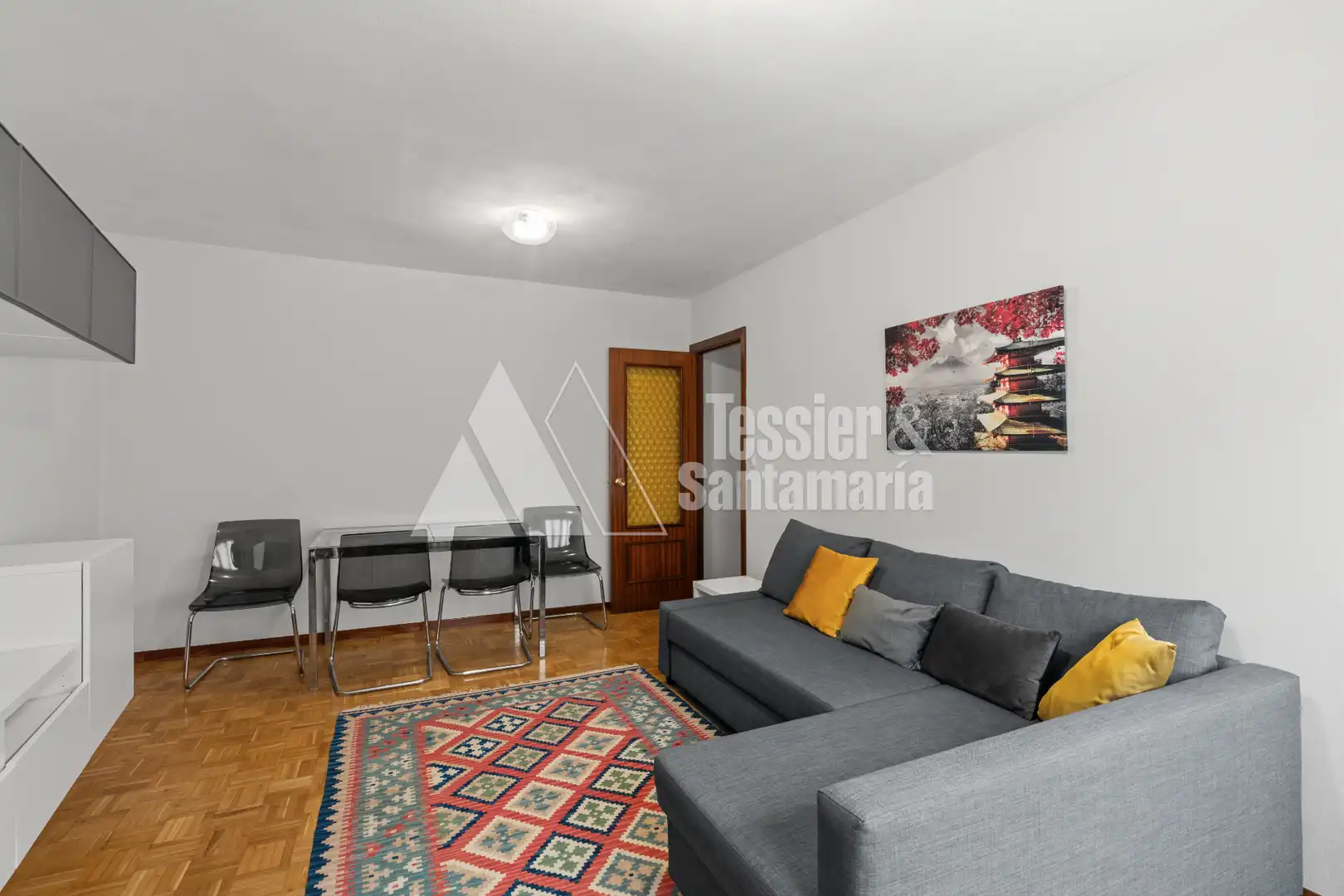 Wohnzimmer von Wohnungen zur Miete in Gijón  mit Heizung, Parkett und Möbliert