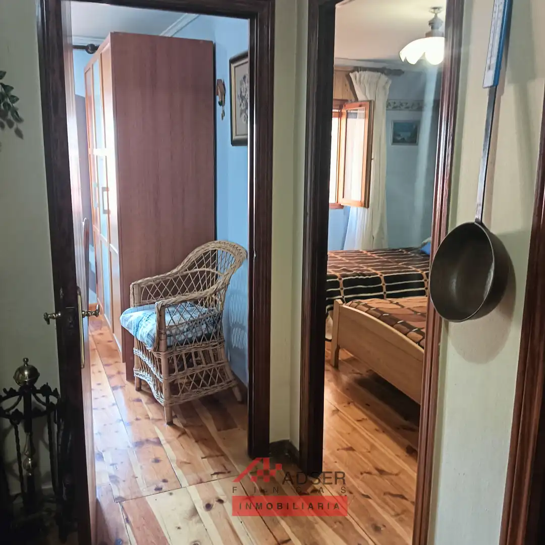 Dormitori de Casa o xalet en venda en Villoslada de Cameros amb Calefacció i Moblat