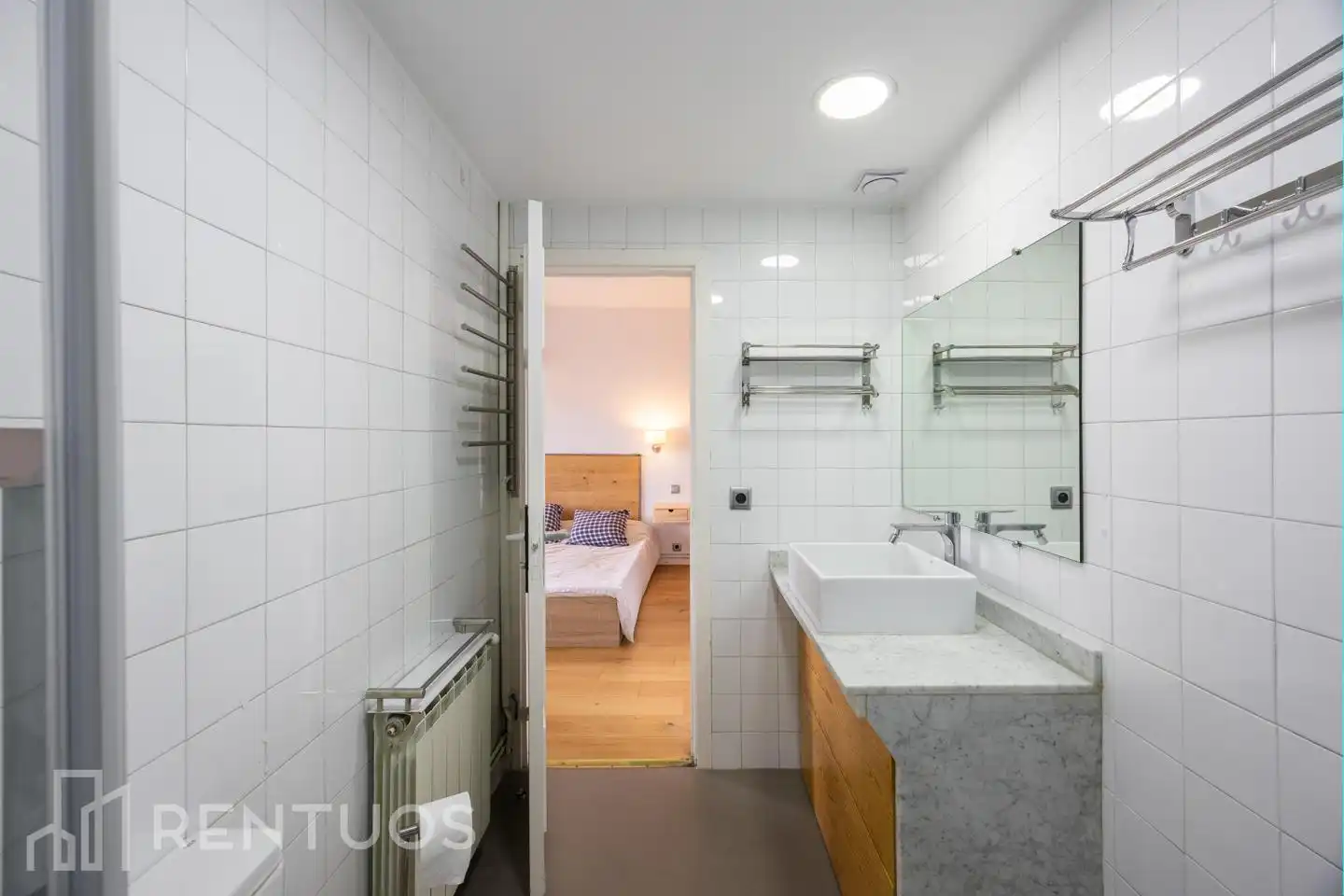 Badezimmer von Dachboden zur Miete in Madrid mit Klimaanlage, Parkett und Terrasse
