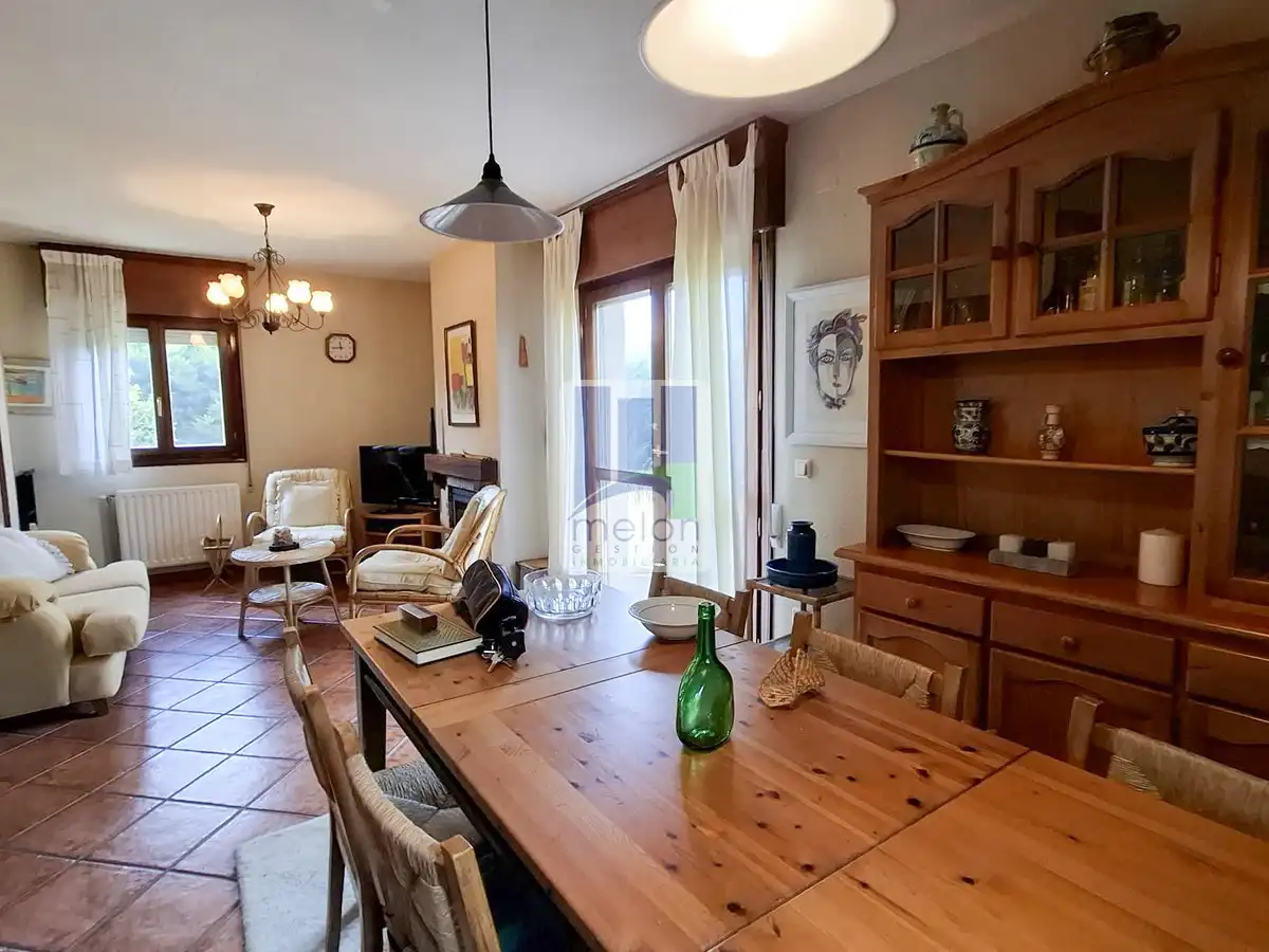 Sala de estar de Casa o chalet en venta en Quintanaortuño