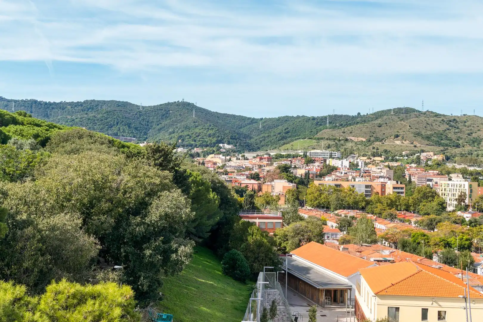 Außenansicht von Wohnung zum Verkauf in Barcelona mit Klimaanlage, Heizung und Terrasse