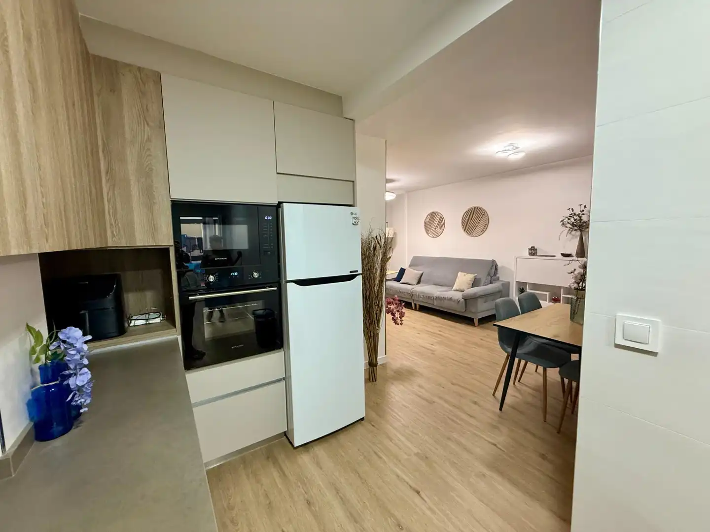 Cocina de Piso en venta en Torrevieja con Calefacción, Terraza y Amueblado