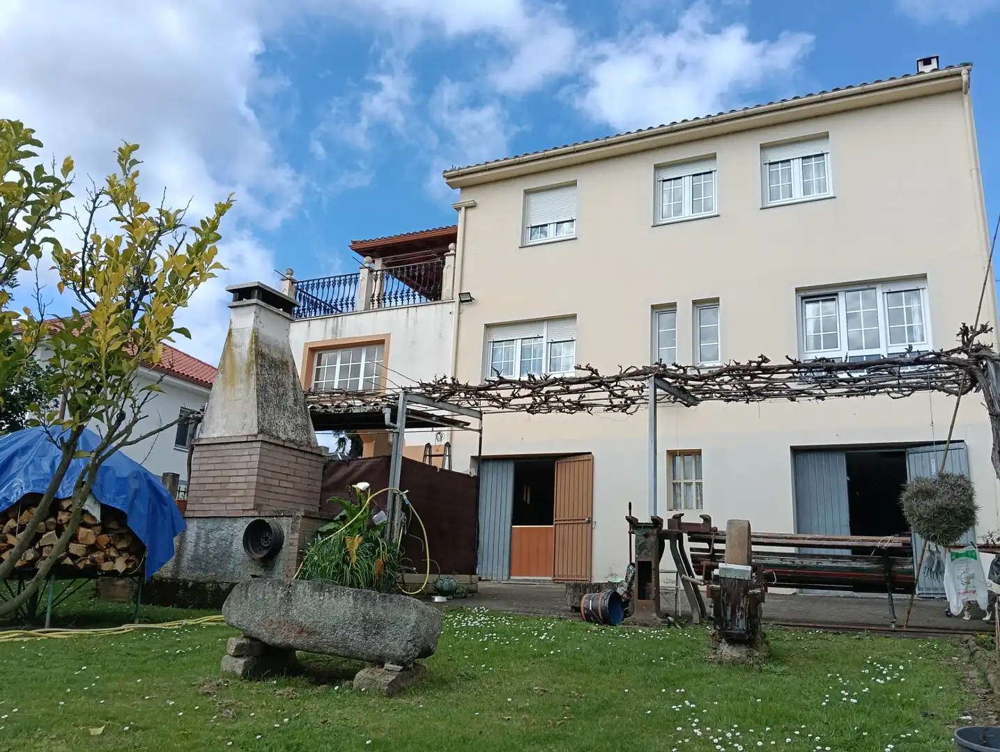 Vista exterior de Casa o chalet en venta en Oza dos Ríos con Calefacción, Jardín privado y Terraza