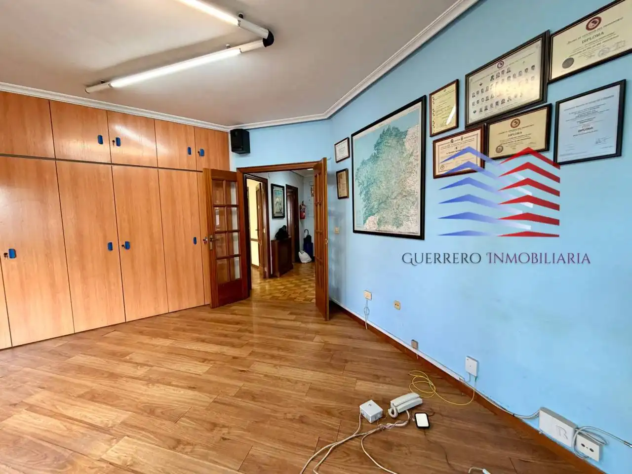 Piso en venta en Ourense Capital  con Calefacción, Trastero y Balcón