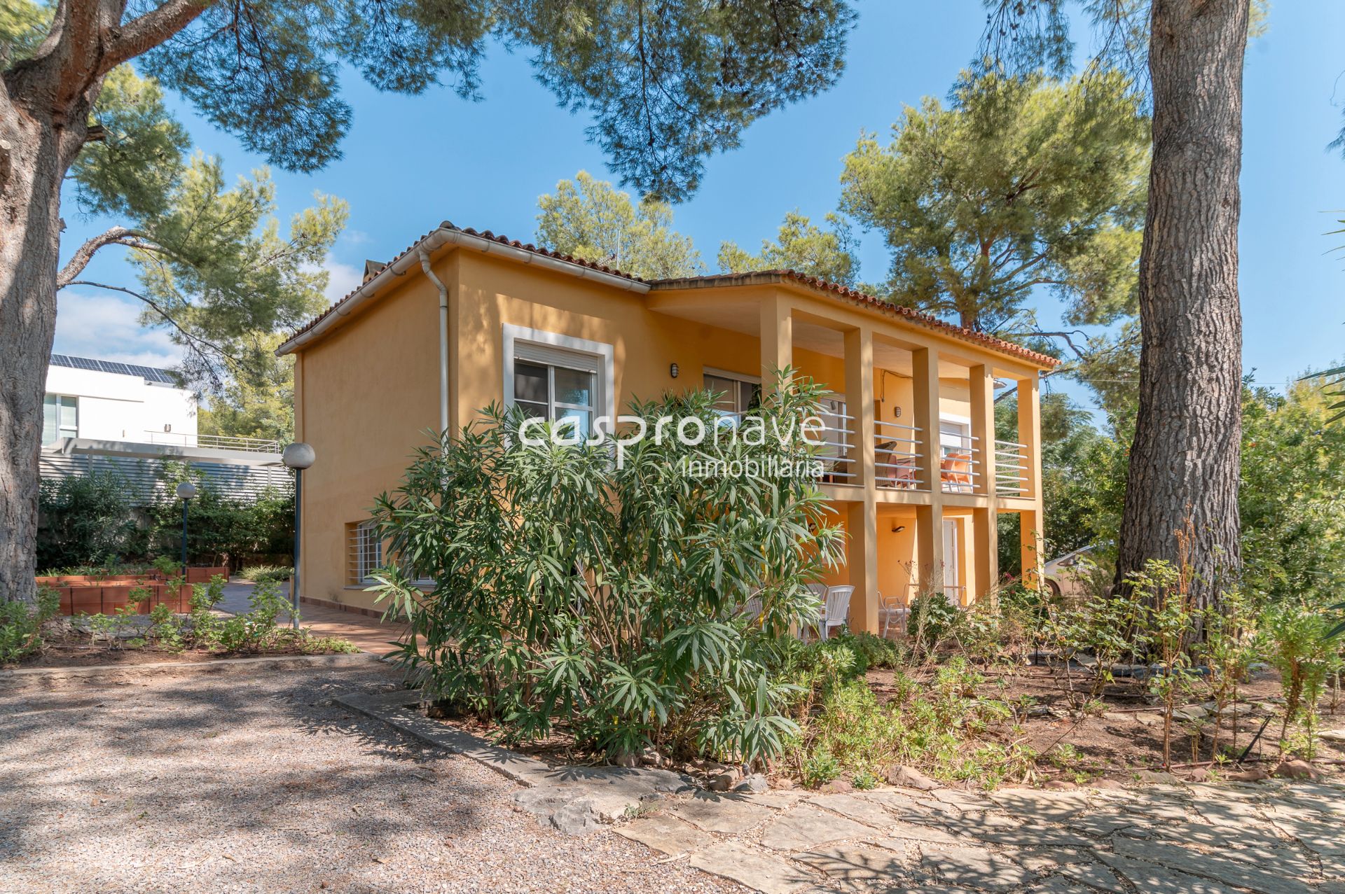 Vista exterior de Casa o chalet en venta en Benicasim / Benicàssim con Calefacción, Jardín privado y Terraza