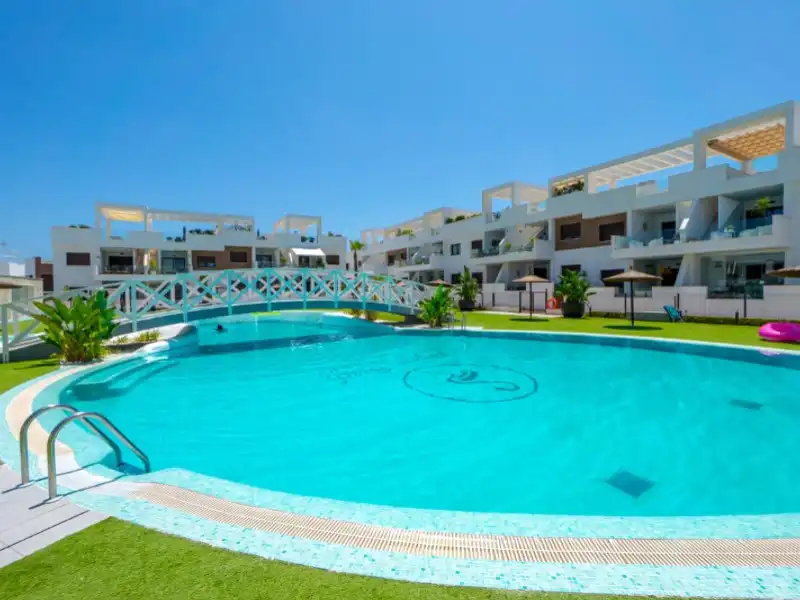 Detached house with terrace for sale in Los Balcones - Los Altos, imagen 37