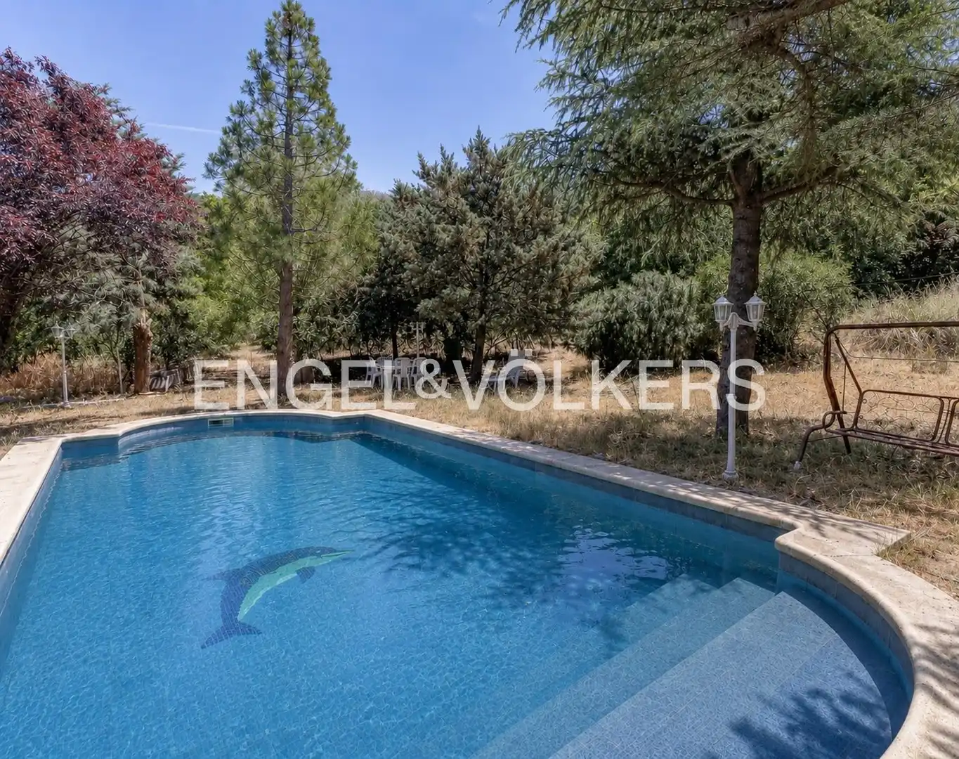 Piscina de Casa o xalet en venda en Collado Villalba amb Calefacció, Jardí privat i Terrassa
