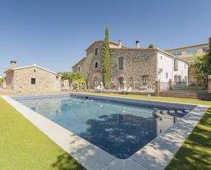 Exterior view of Country house for sale in Lliçà d'Amunt  with Air Conditioner and Swimming Pool