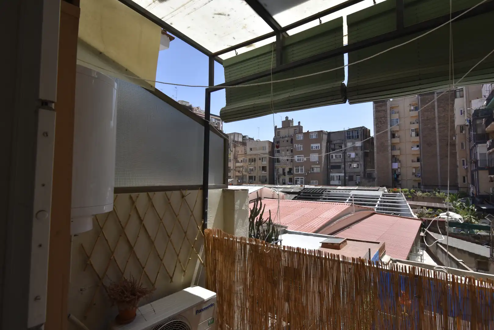 Terraza de Piso en venta en Barcelona con Calefacción, Balcón y Alarma