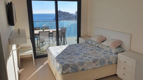 Foto 2 de Piso de alquiler en Playa Poniente, Benidorm