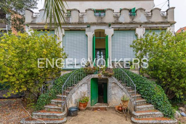 Casa-chalet en Venta en Montserrat - El Passeig