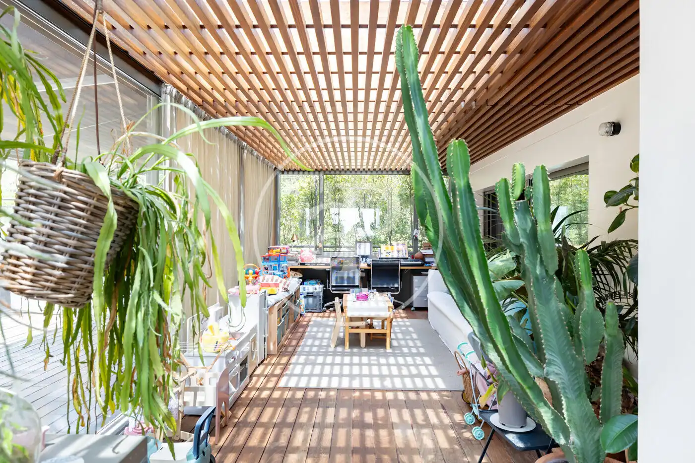 Terrassa de Pis en venda en Barcelona amb Aire condicionat, Calefacció i Jardí privat