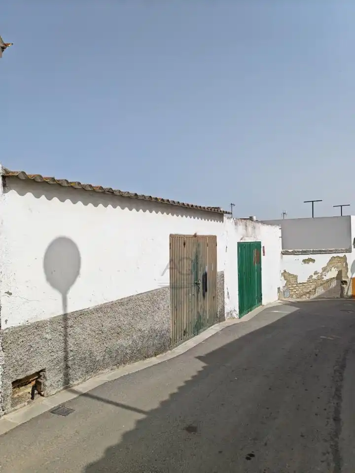 Vista exterior de Casa o xalet en venda en Las Cabezas de San Juan