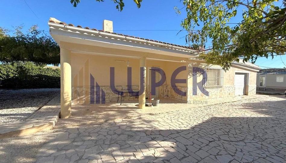 Foto 1 de Casa o xalet en venda a Montnegre, Alicante